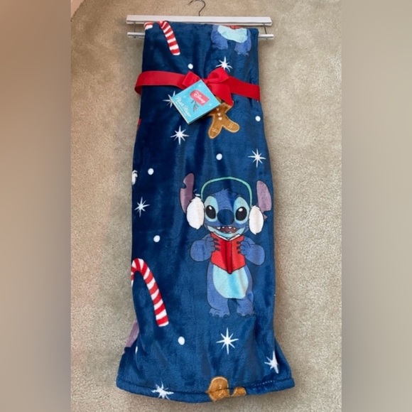 NEW Disney Blanket with Stitch in a Santa Hat and Candy Cane Design - Christmas